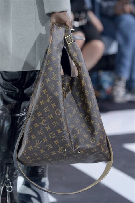 louis vuitton originale o falsa